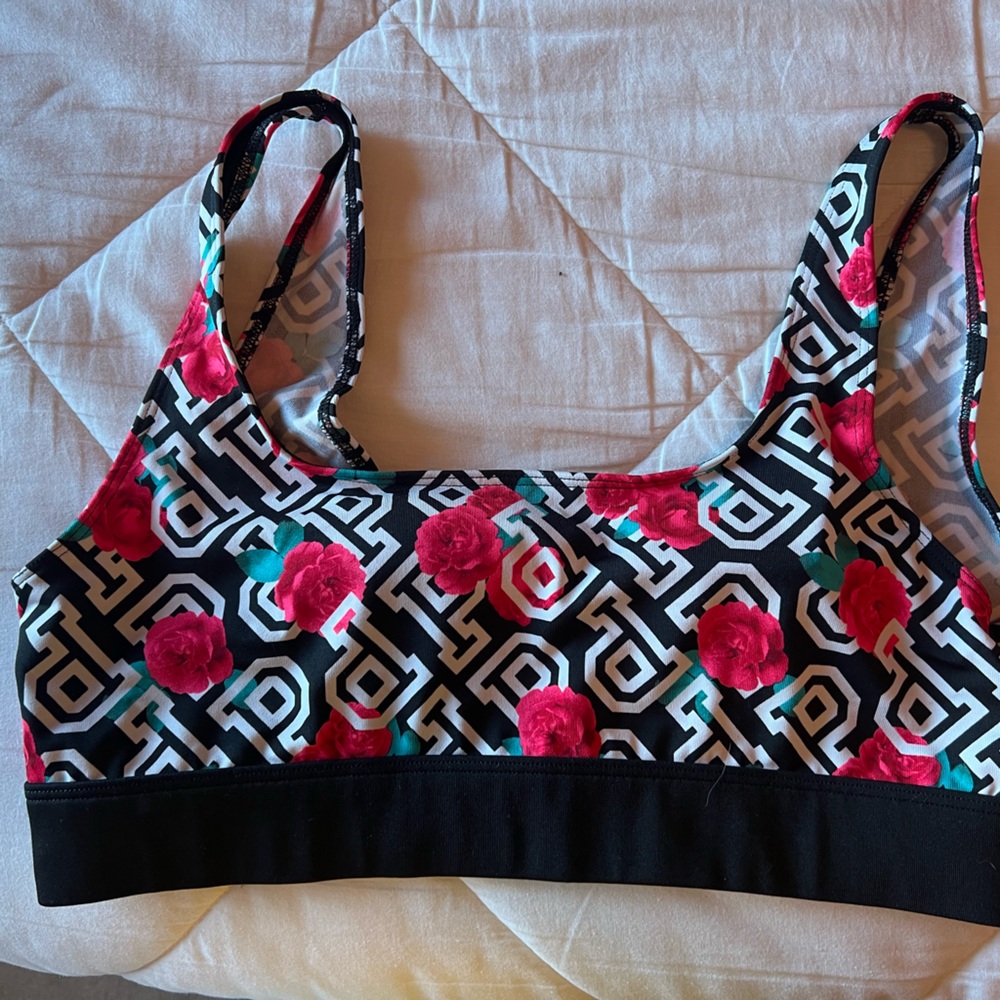 Victoria’s Secret sports bra